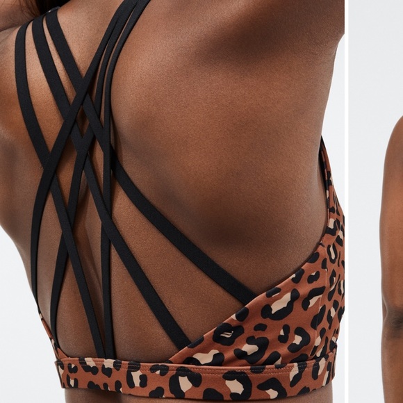 ✨ Fabletics Leopard Matching Workout Set - Picture 6 of 12